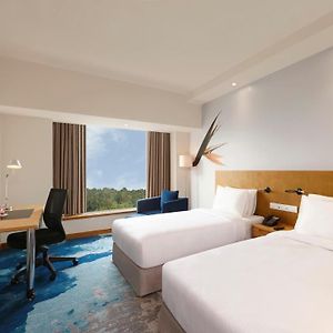 Superior Pool Side Twin Room